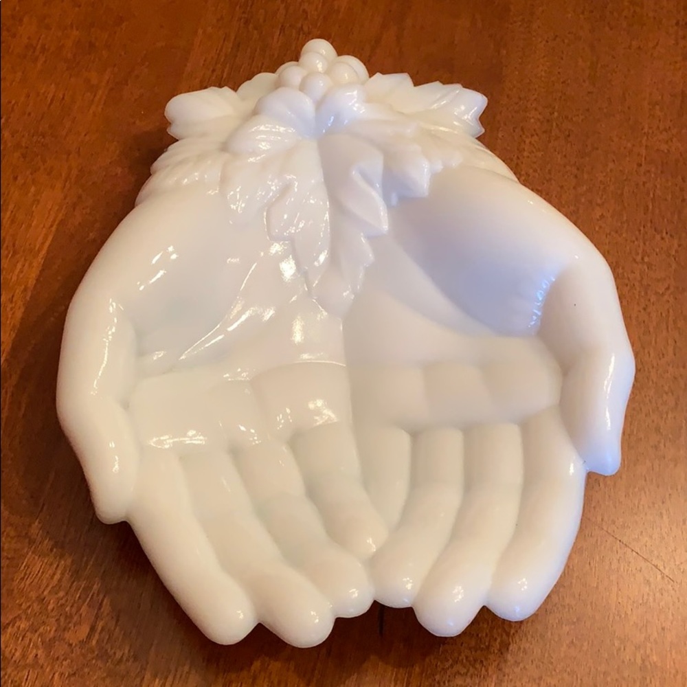 Westmoreland Milk Glass Open Hands Trinket Dish